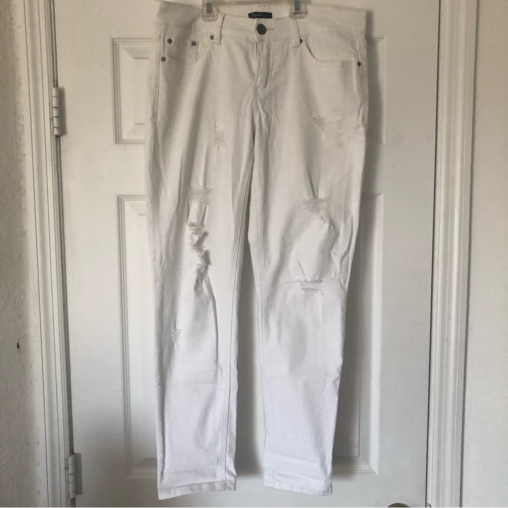 Supplies Distressed Vintage Peg Jeans